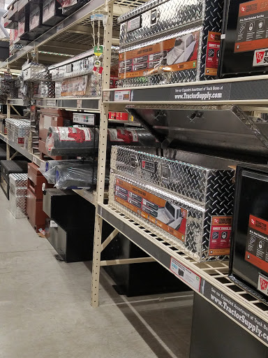 Home Improvement Store «Tractor Supply Co.», reviews and photos, 11946 Leslie Rd, Helotes, TX 78023, USA