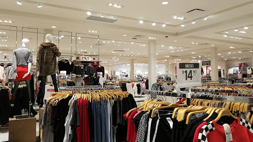 Clothing Store «Forever 21», reviews and photos, 23000 Eureka Rd #1360, Taylor, MI 48180, USA