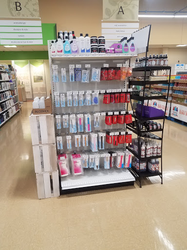 Supermarket «Giant Eagle Supermarket», reviews and photos, 5461 New Albany Rd W, New Albany, OH 43054, USA