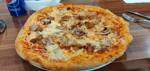 ÖZ Kebap & Pizzahaus en Götzendorf an der Leitha