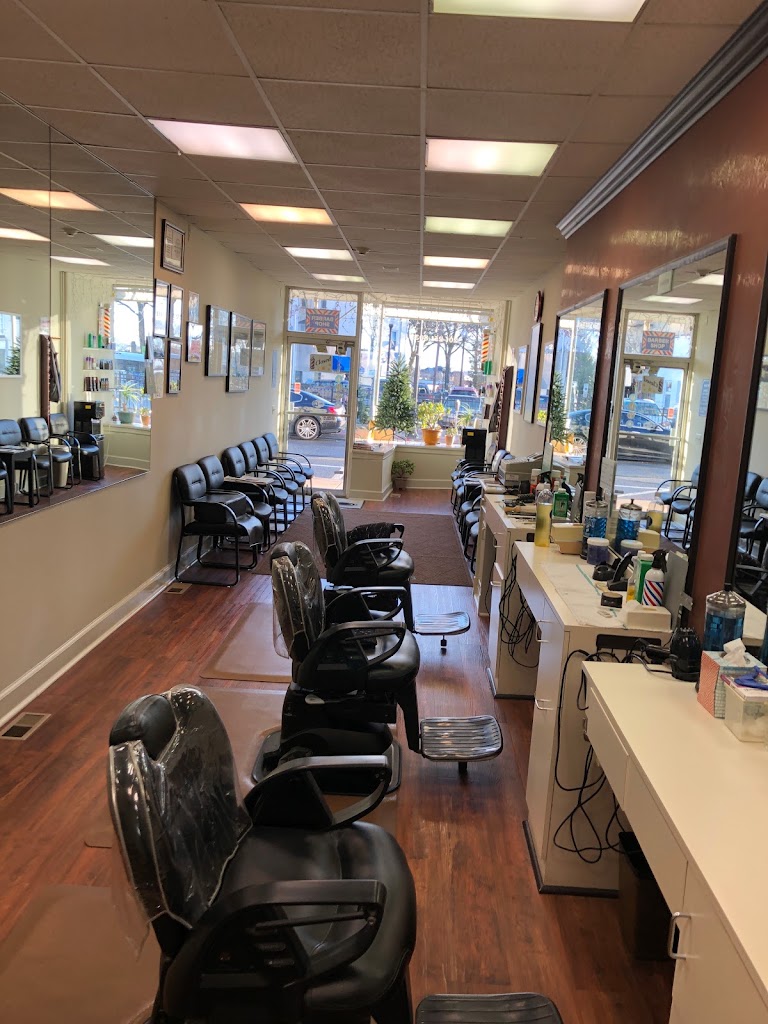 Sam's Barber Shop 07450