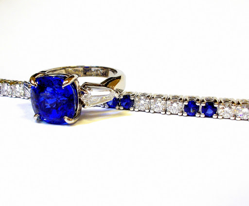 Jewelry Designer «Russ Hollander Master Goldsmith», reviews and photos, 154 Bedford St, Stamford, CT 06901, USA