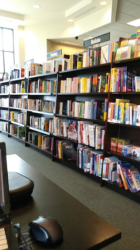 Book Store «Barnes & Noble», reviews and photos, 5755 N Bayshore Dr, Glendale, WI 53217, USA