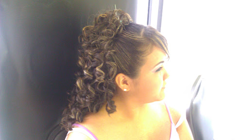 Beauty Salon «Celine Beauty Salon», reviews and photos, 116 S Main St, Highlands, TX 77562, USA