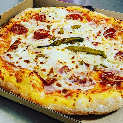 PIZZERIA D&D CAPRICIOSA PÉCS - Pizza