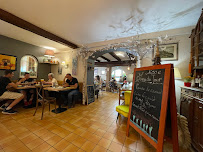 Atmosphère du Restaurant français Hôtel Restaurant Au Fief du Château à Orschwiller - n°11