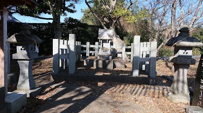 白浜の水神神社