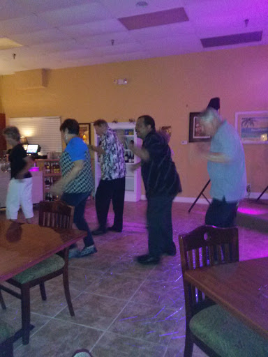 Wine Store «Impressive Designs & Florida Wines», reviews and photos, 311 1st St, Indian Rocks Beach, FL 33785, USA