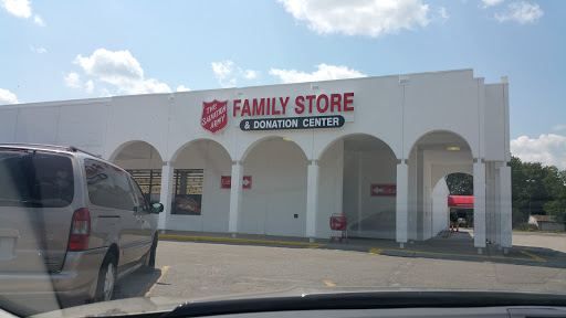 The Salvation Army Family Stores, 601 N Euclid Ave, Bay City, MI 48706, Thrift Store