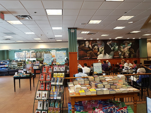 Book Store «Barnes & Noble», reviews and photos, 150 W Swedesford Rd, Berwyn, PA 19312, USA