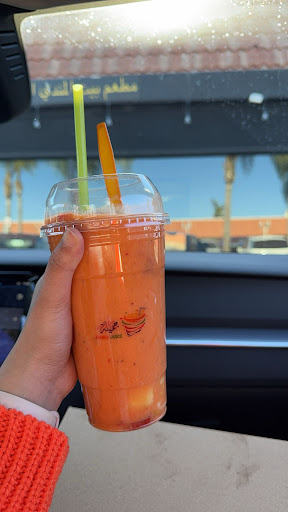 Scoop & Juice