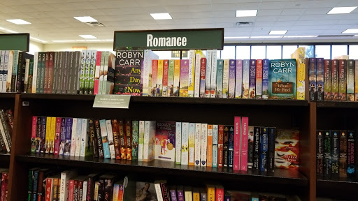 Book Store «Barnes & Noble», reviews and photos, 20600 N Rand Rd, Deer Park, IL 60010, USA