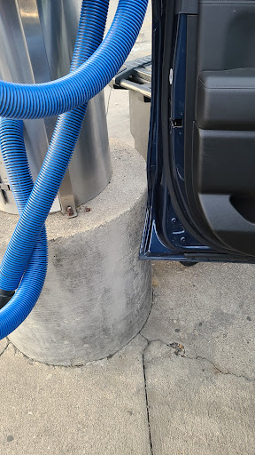 Car Wash «Water Works Car Wash», reviews and photos, 1104 Ohio Pike, Cincinnati, OH 45245, USA