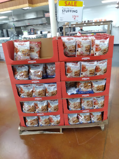 Grocery Store «Fresh Thyme Farmers Market- Troy MI», reviews and photos, 901 E Big Beaver Rd, Troy, MI 48083, USA