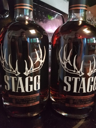 Liquor Store «Avenue Wines and Spirits», reviews and photos, 2000 Delaware Ave, Wilmington, DE 19806, USA