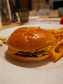 Cheeseburger du Restauration rapide McDonald's à Cabriès - n°5