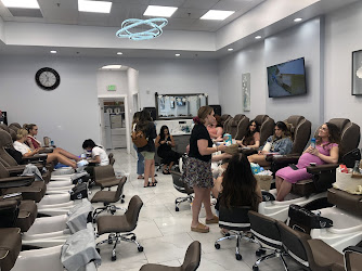 Signature Nail Salon LLC