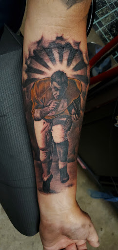 Tattoo Shop «Aztec Ink», reviews and photos, 8920 North Fwy, Houston, TX 77037, USA