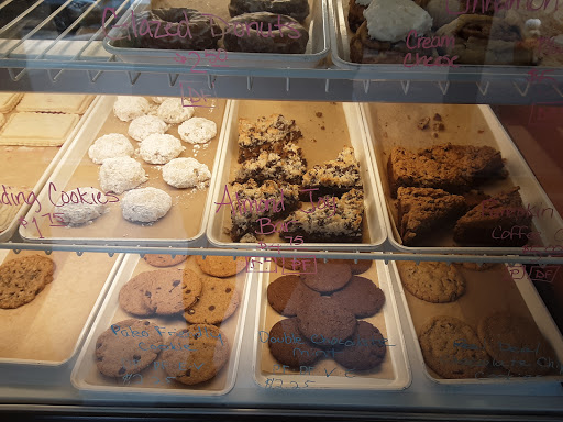 Natural Foods Store «Benefit Your Life Gluten Free Market and Bakery», reviews and photos, 620 N Campbell Station Rd #24, Knoxville, TN 37934, USA