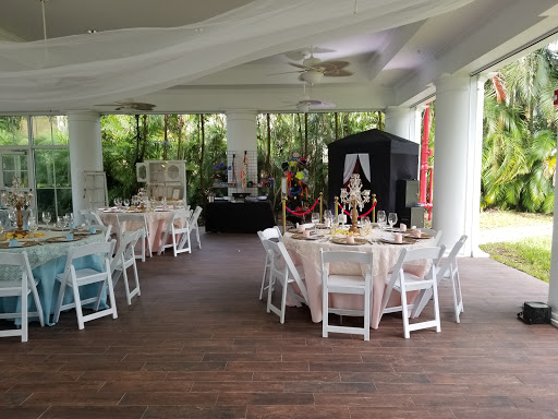 Historical Place «Burroughs Home & Gardens», reviews and photos, 2505 First St, Fort Myers, FL 33901, USA