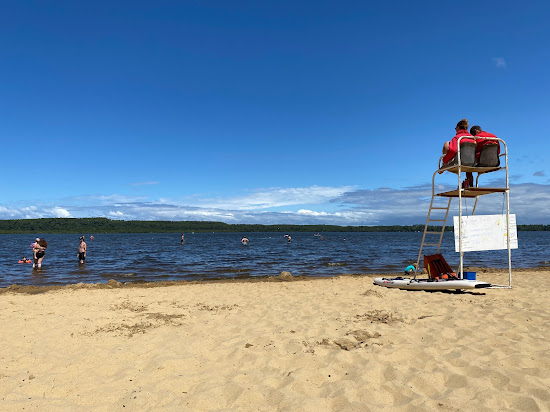 Plage du Lac de Leon