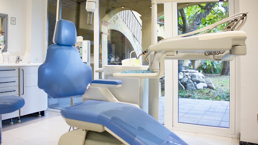 Clínica Dental Dentsana en Cervià de Ter, Girona
