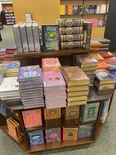 Book Store «Barnes & Noble», reviews and photos, 911 Haddonfield Rd, Cherry Hill, NJ 08002, USA