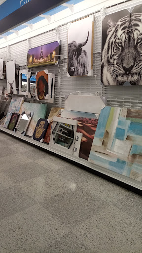 Clothing Store «Ross Dress for Less», reviews and photos, 1237 E Golf Rd, Schaumburg, IL 60173, USA