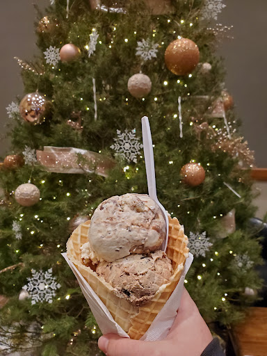 Ice Cream Shop «Fox Meadows Creamery», reviews and photos, 2475 W Main St, Ephrata, PA 17522, USA