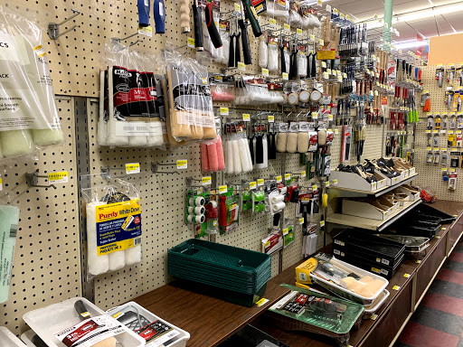 Home Improvement Store «Weiss True Value Hardware», reviews and photos, 39 W Broad St, Paulsboro, NJ 08066, USA