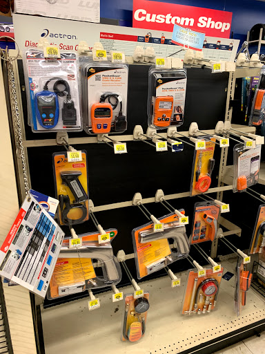 Auto Parts Store «Pep Boys Auto Parts & Service», reviews and photos, 6125 Hollywood Blvd, Hollywood, CA 90028, USA