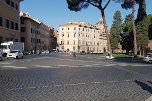Piazza d'Aracoeli image