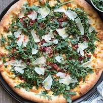 Pizza du Pizzeria Amore e Fantasia à Levallois-Perret - n°8