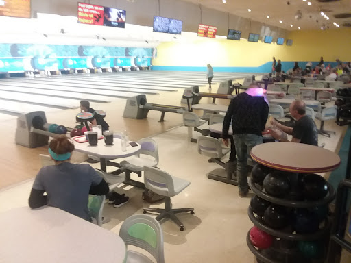 Bowling Alley «Venture Lanes», reviews and photos, 6300 Maccorkle Ave, St Albans, WV 25177, USA