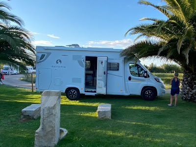 Lou-camper | Location de Camping-car à Montberon