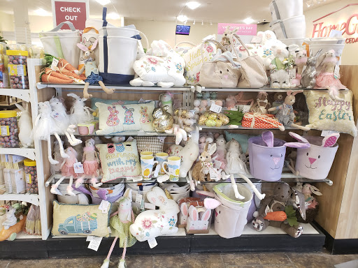 Department Store «HomeGoods», reviews and photos, 180 Collins Rd NE, Cedar Rapids, IA 52402, USA