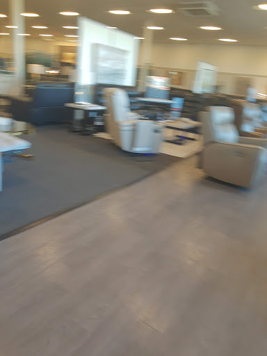 Furniture Store «Value City Furniture», reviews and photos, 2500 Prince William Pkwy, Woodbridge, VA 22192, USA