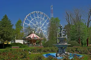 Sky Wheel - Tei Park image