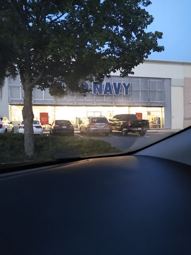 Clothing Store «Old Navy», reviews and photos, 4990 Altama Ave, Brunswick, GA 31525, USA