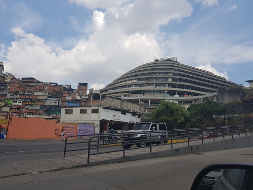 Bus Caracas Roca Tarpeya