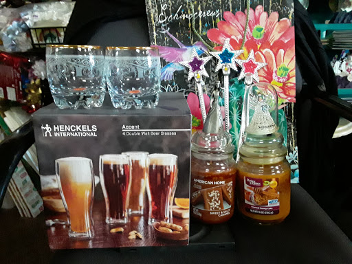 Mailbox Rental Service «Parcels Plus Express & Gifts», reviews and photos, 12003 S Pulaski Rd, Alsip, IL 60803, USA