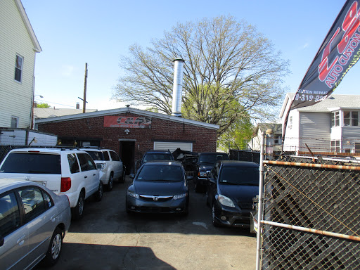 Auto Body Shop «C & F Auto Custom & Frame», reviews and photos, 14 E St, Lowell, MA 01851, USA