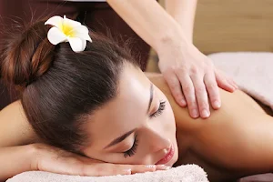 Woonona Thai Massage & Day Spa image