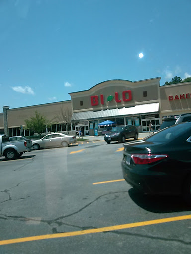 Grocery Store «BI-LO», reviews and photos, 41 Forest Gate Dr, Pisgah Forest, NC 28768, USA