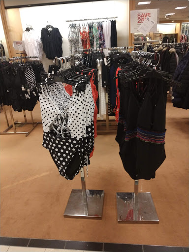 Stores to buy amazona women's clothing Cleveland