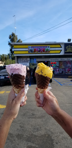 Liquor Store «Kings Liquor & Junior Market», reviews and photos, 500 W Orangewood Ave, Anaheim, CA 92802, USA