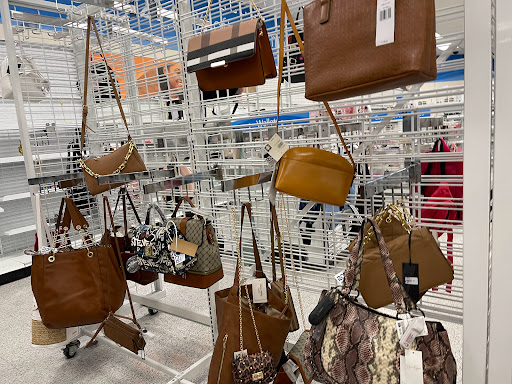 Clothing Store «Ross Dress for Less», reviews and photos, 2676 Homestead Rd, Santa Clara, CA 95051, USA