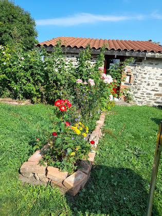 Photos des visiteurs Chambre d'hôtes lejardindespierresbrunes 63520 Saint-Jean-des-Ollières