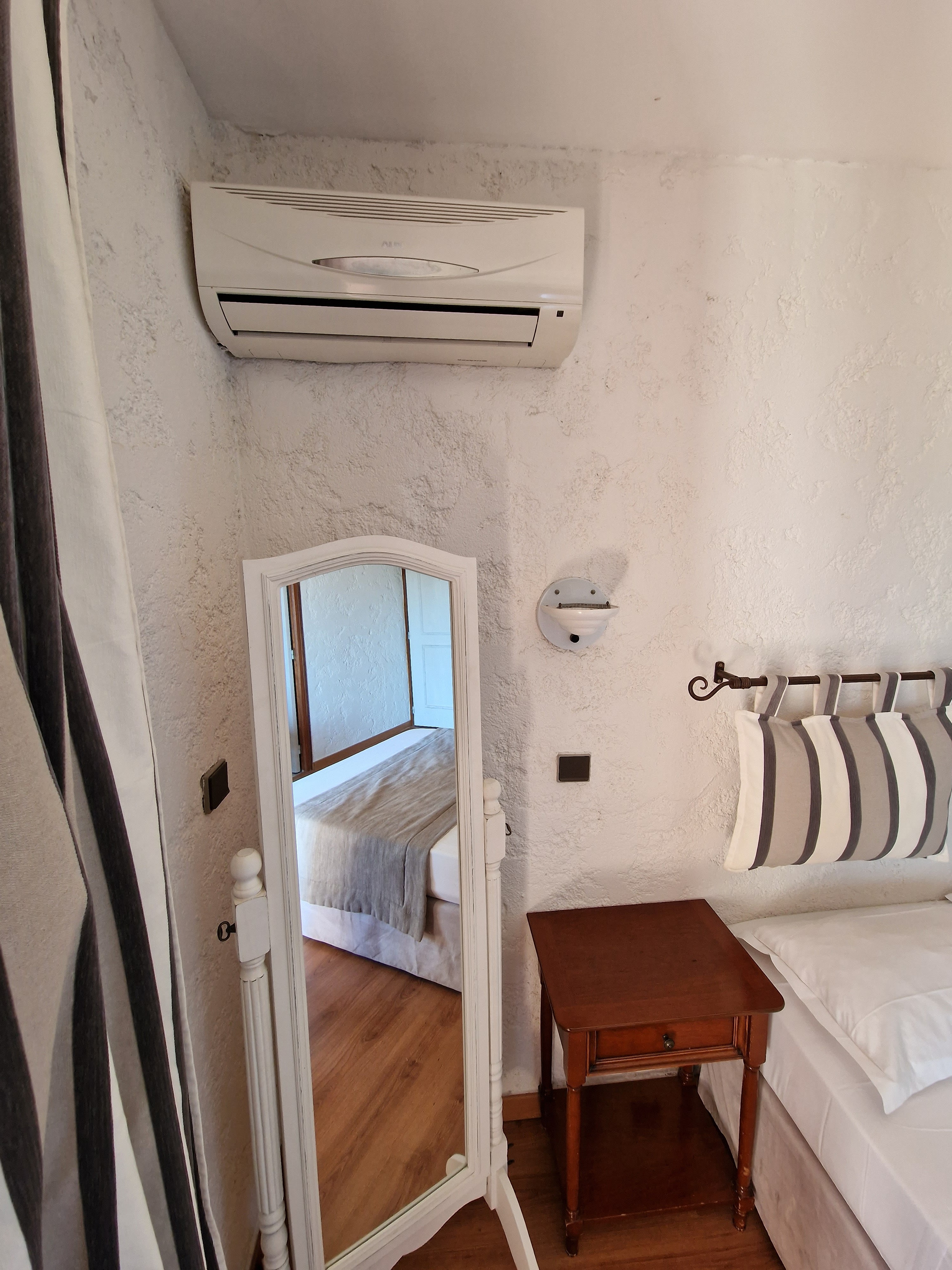 Photo n° 9 de l'avis de Ula.u fait le 09/07/2022 à 12:48