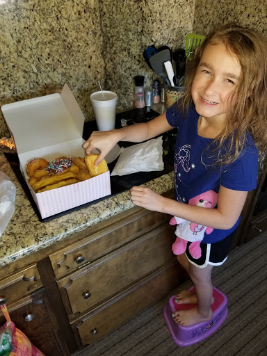 Donut Shop «T & D Donuts», reviews and photos, 6075 N Figarden Dr, Fresno, CA 93722, USA